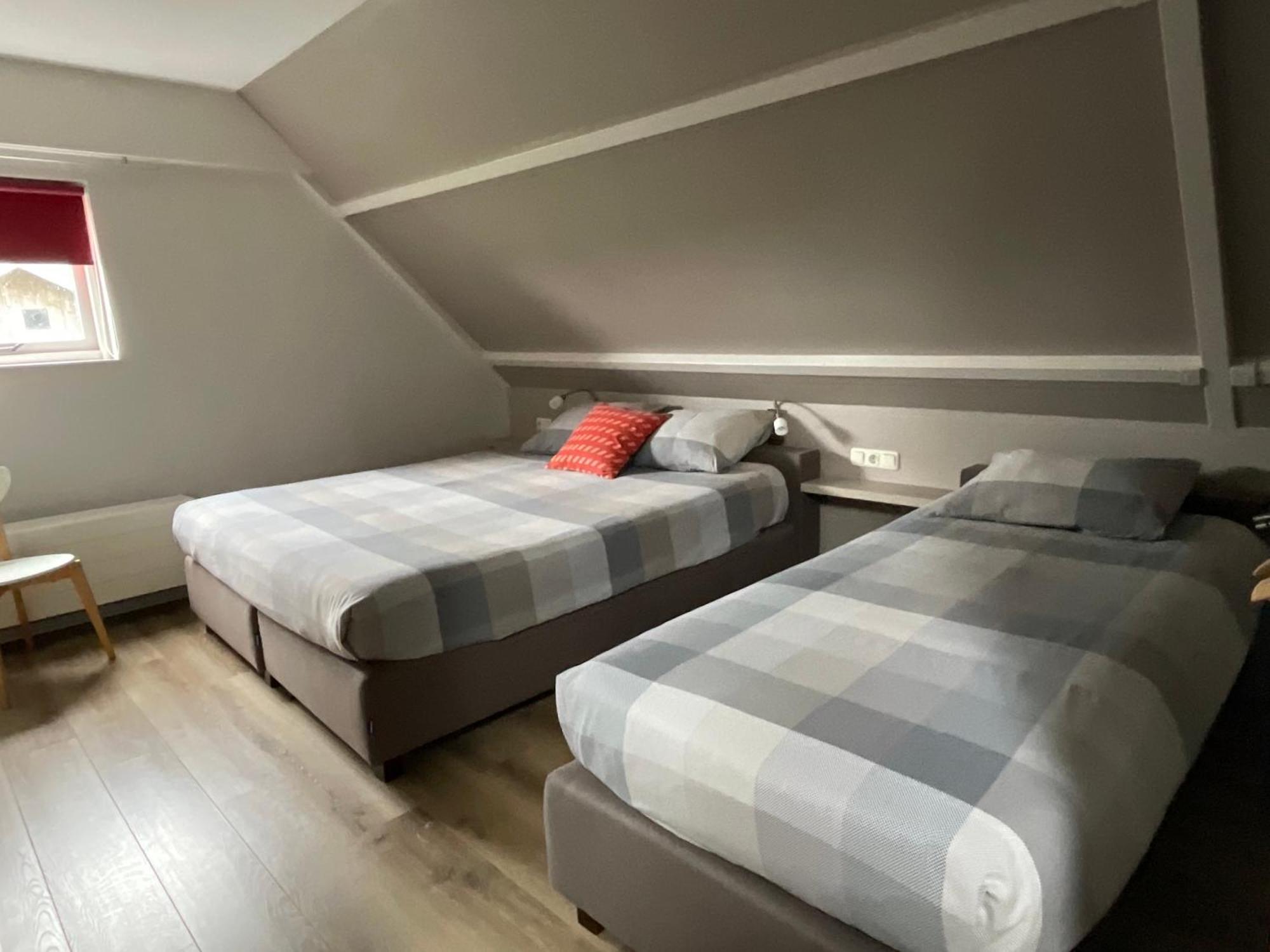 B&B En Vakantiehuisje Ursula 沃库姆 外观 照片